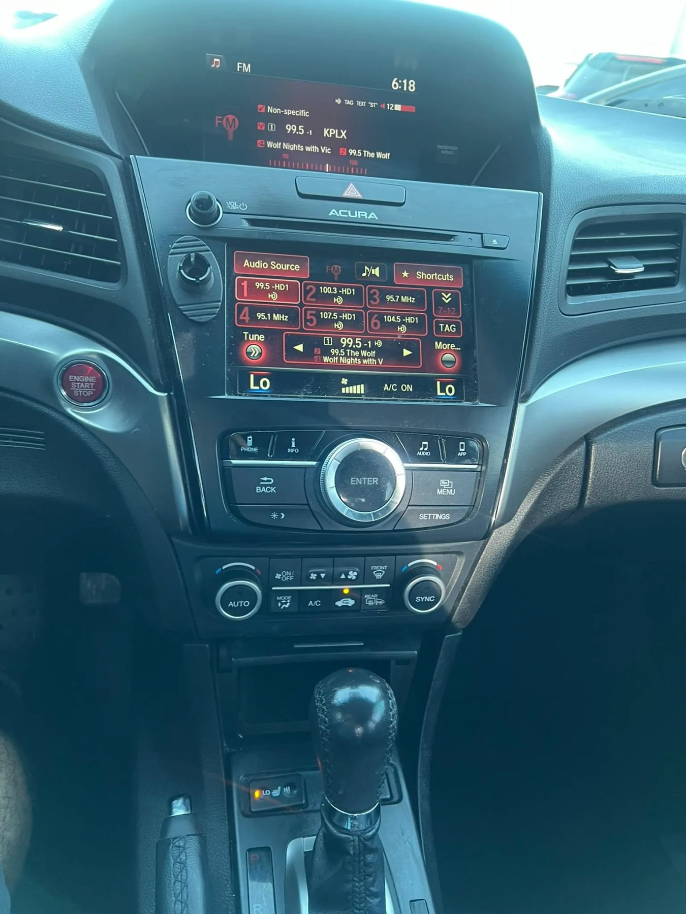Used 2018 Acura ILX FWD image 15