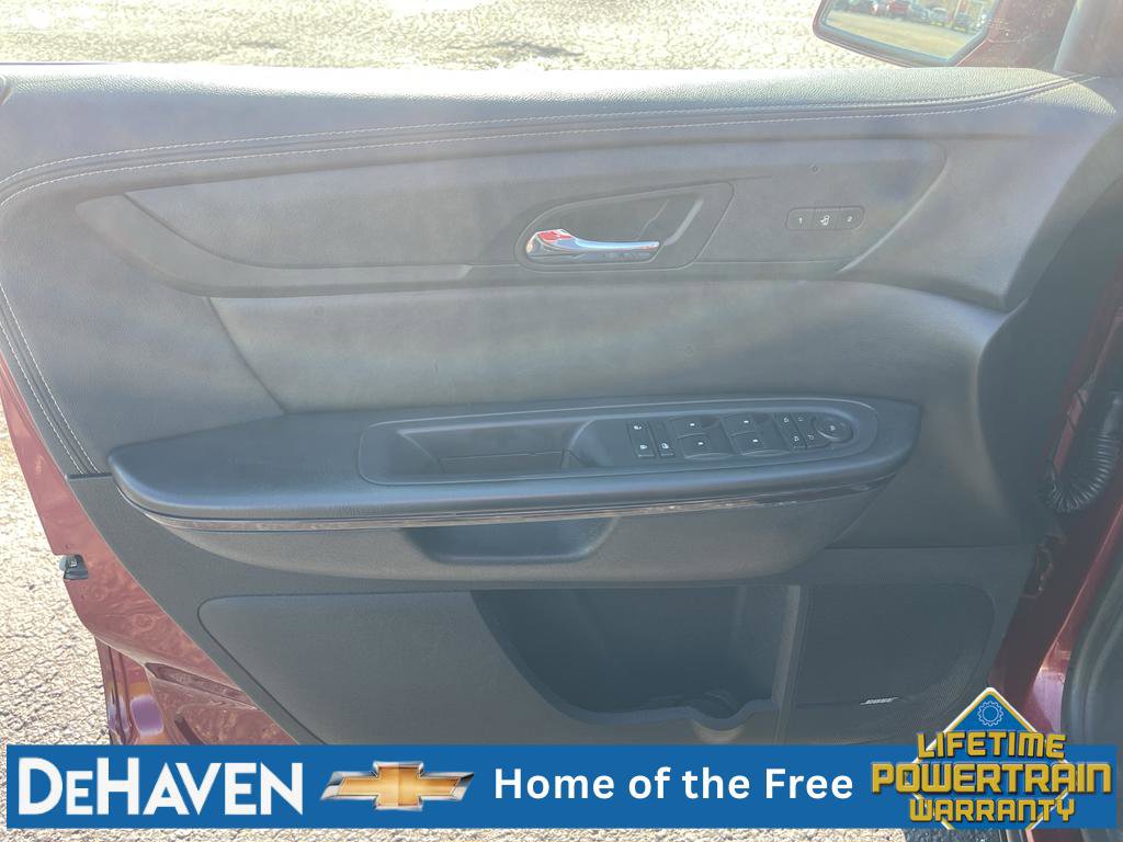 Used 2017 Chevrolet Traverse Premier FWD image 21