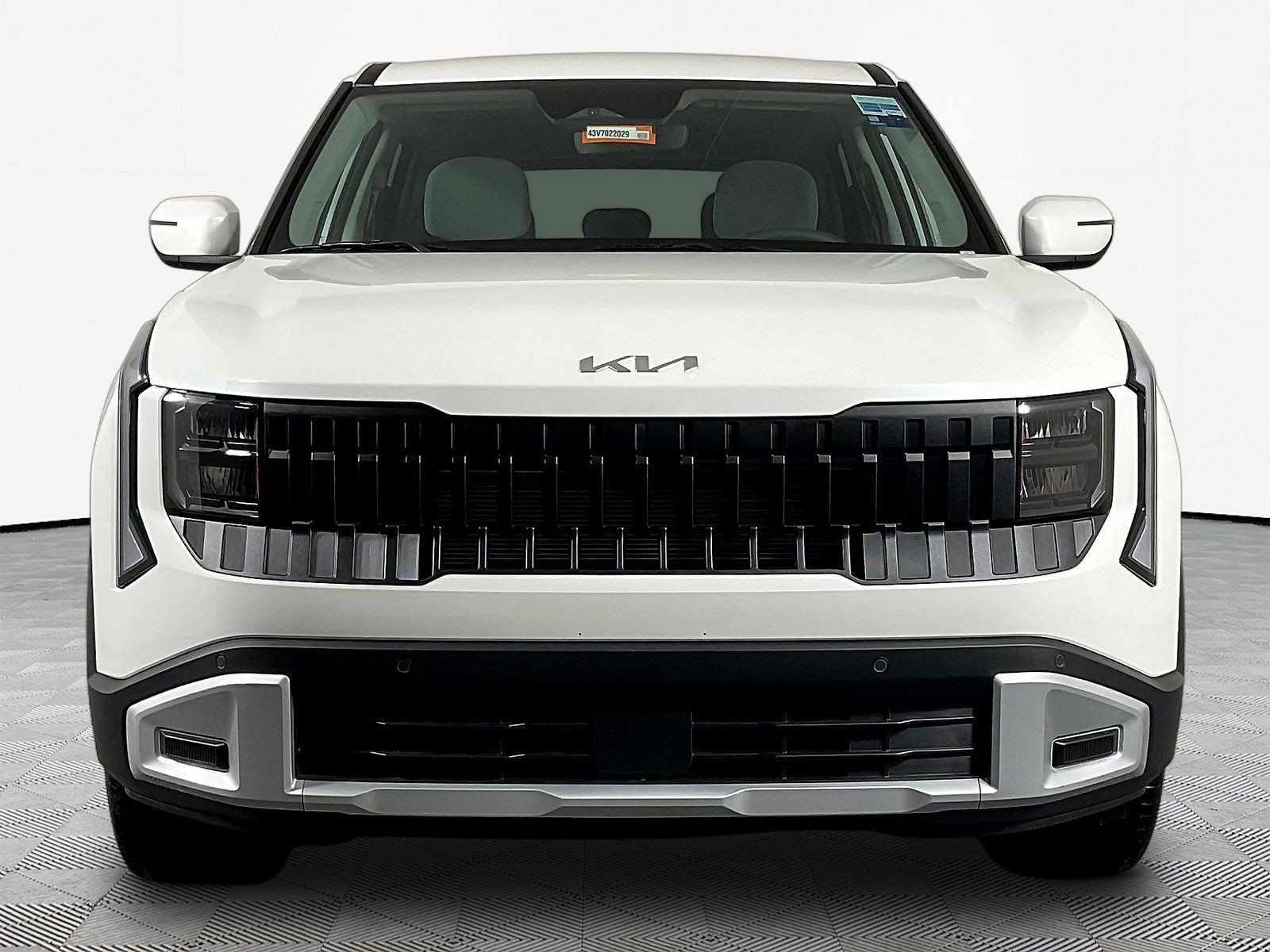 New 2027 Kia Seltos LX AWD/4WD image 2