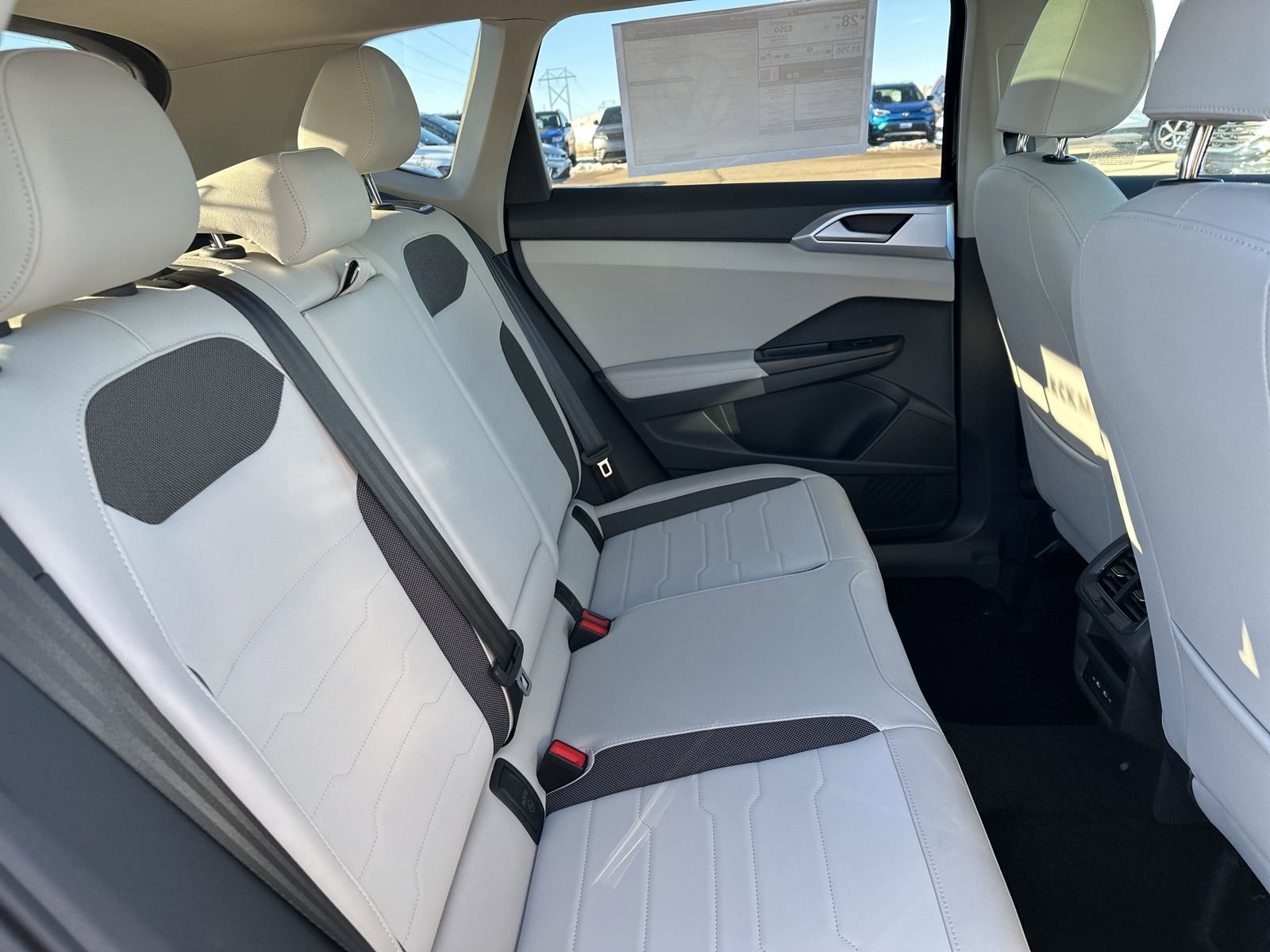 New 2026 Volkswagen Taos SE image 26