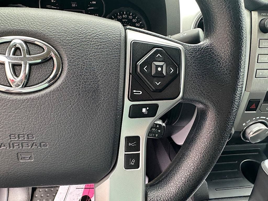 Certified 2018 Toyota Tundra SR5 w/ SR5 Upgrade Package AWD/4WD image 22