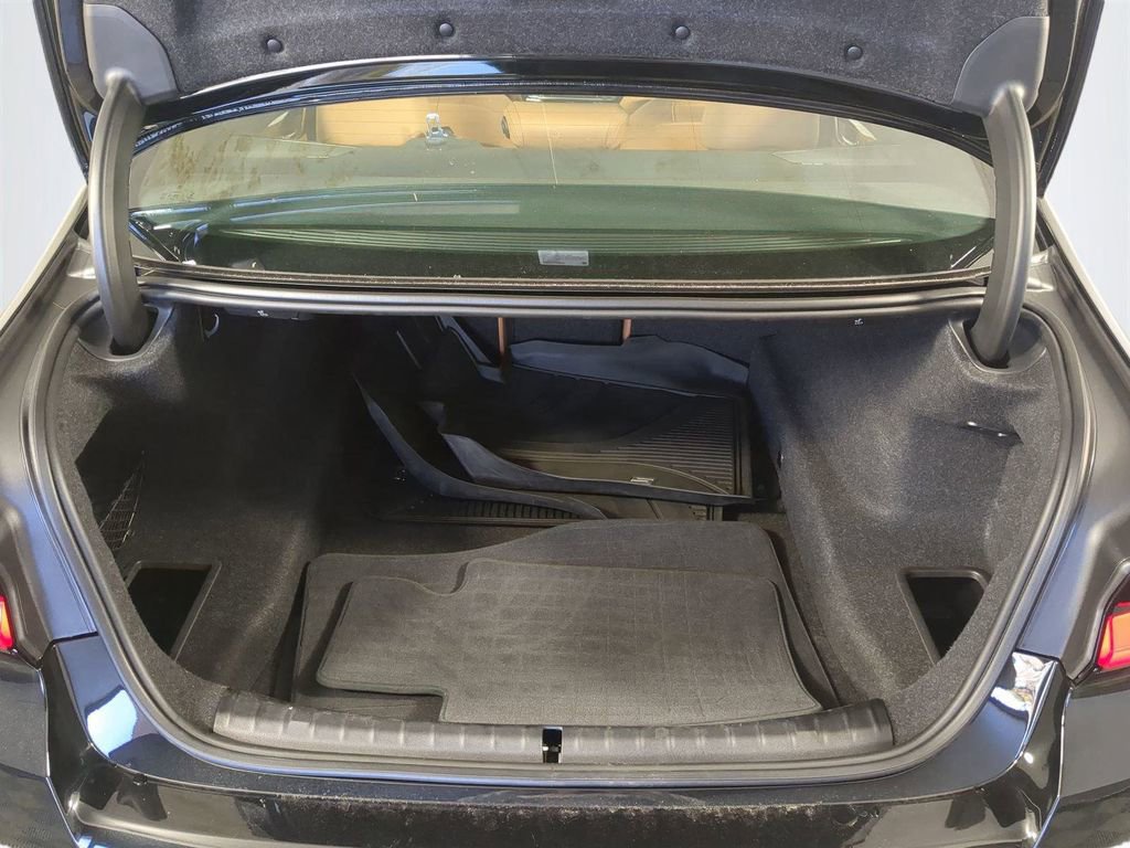 Used 2023 BMW 540i w/ M Sport Package image 14