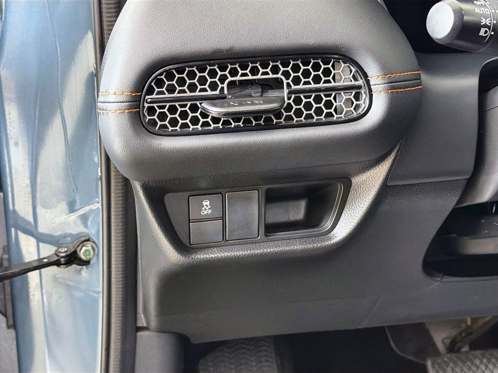 Used 2025 Honda HR-V Sport image 29