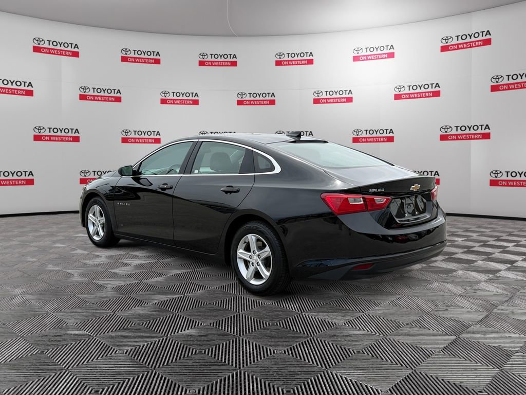 Used 2024 Chevrolet Malibu LT FWD image 7