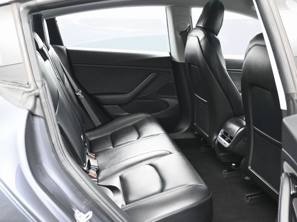 Used 2018 Tesla Model 3 Long Range image 35
