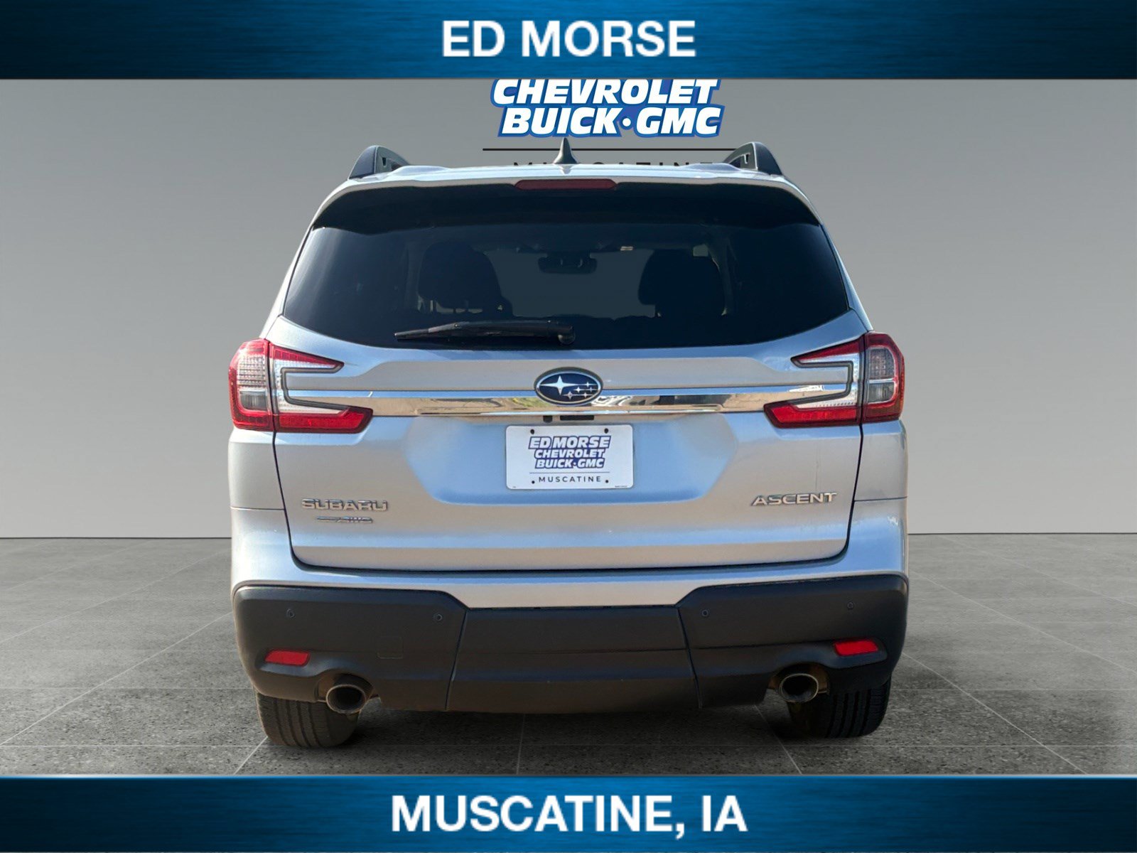 Used 2023 Subaru Ascent Premium w/ Convenience Package AWD/4WD image 4