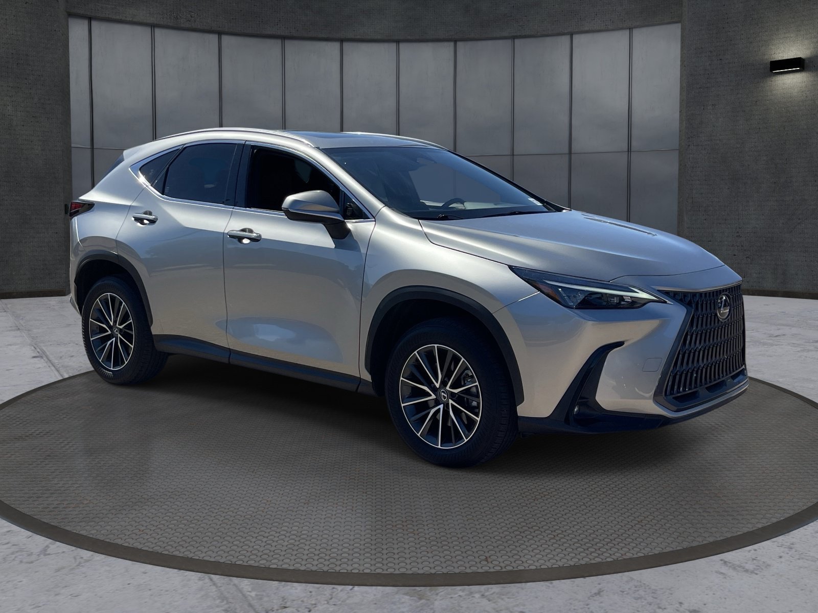 Used 2024 Lexus NX 250 FWD image 8