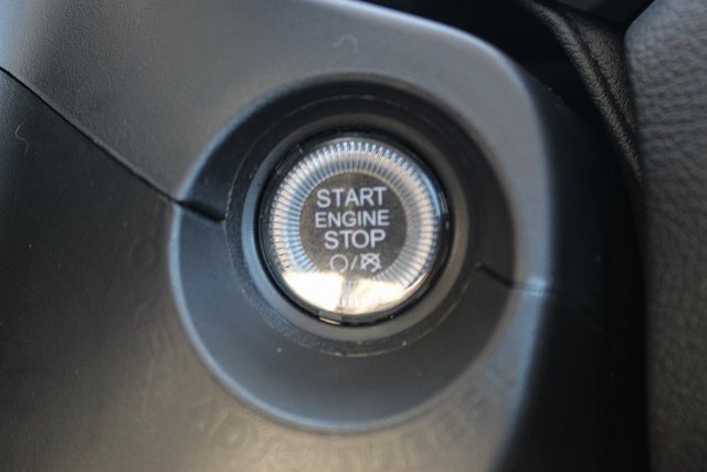 Used 2023 Jeep Renegade Latitude image 16