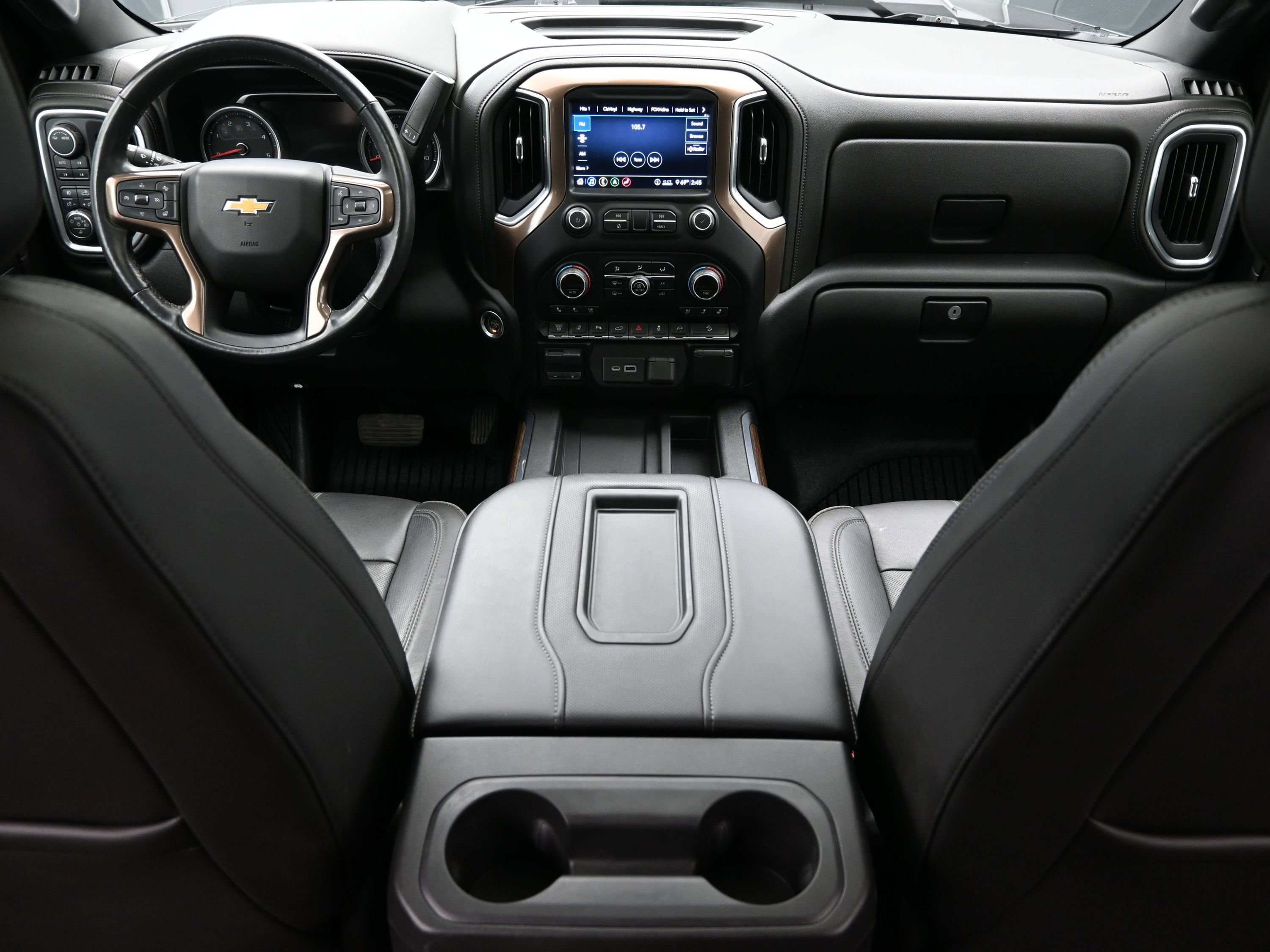 Used 2020 Chevrolet Silverado 2500 High Country w/ Z71 Off-Road Package image 14