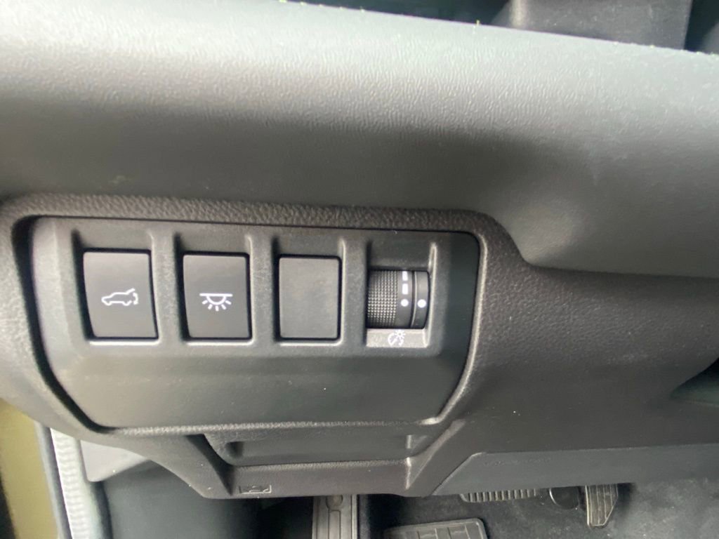 Used 2024 Subaru Ascent Onyx Edition image 12