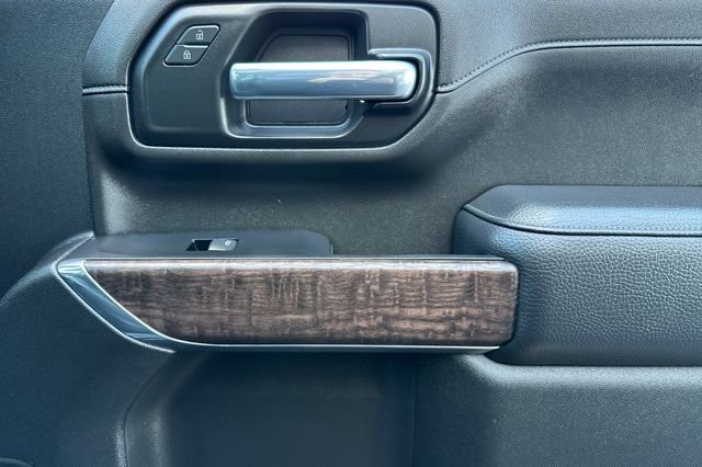 Used 2023 GMC Sierra 2500 Denali w/ Denali Ultimate Package image 21