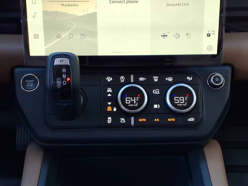 New 2026 Land Rover Defender 110 S AWD/4WD image 20