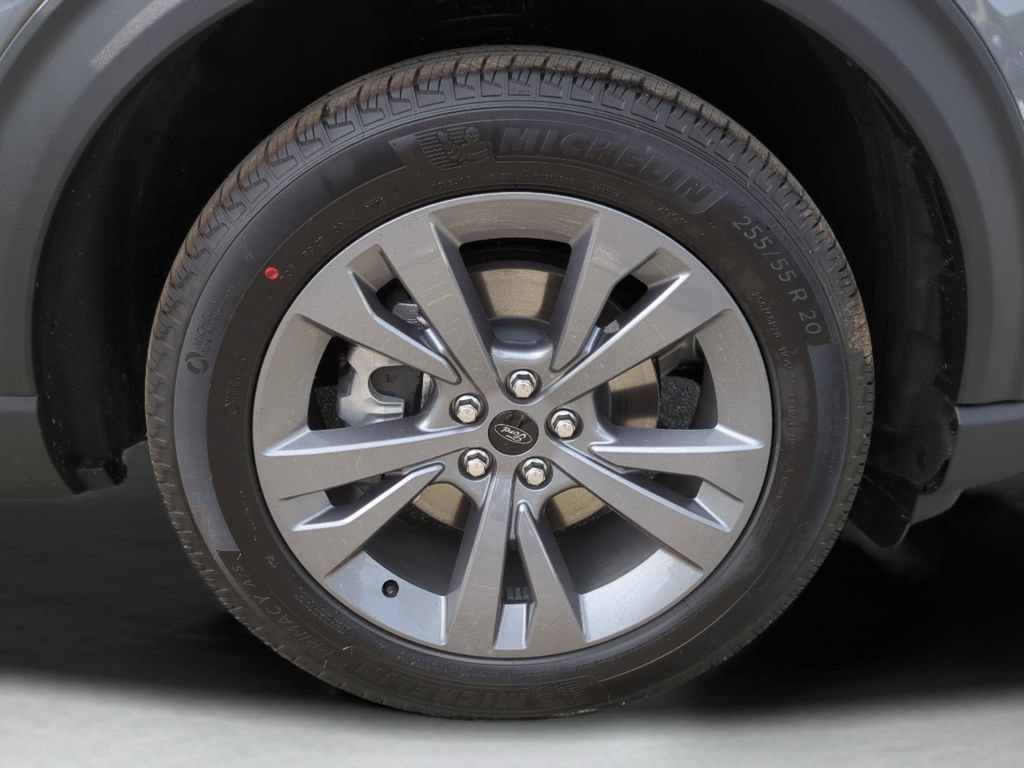 Used 2026 Ford Explorer Active w/ Active Comfort Package AWD/4WD image 27