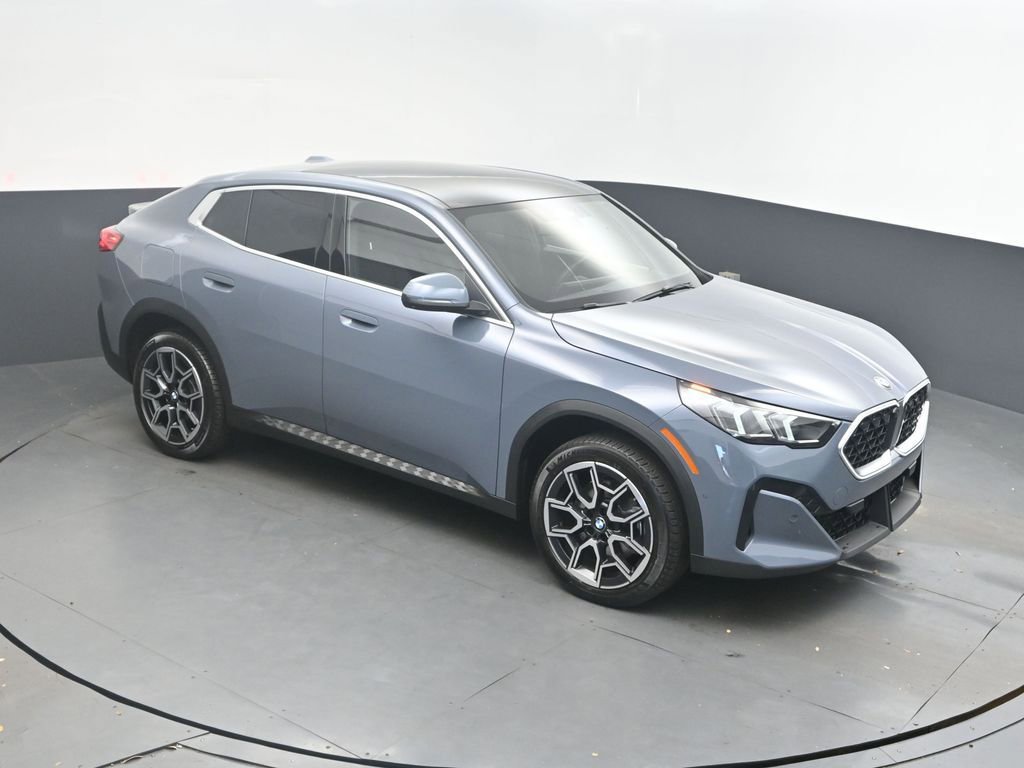 Used 2025 BMW X2 xDrive28i image 36