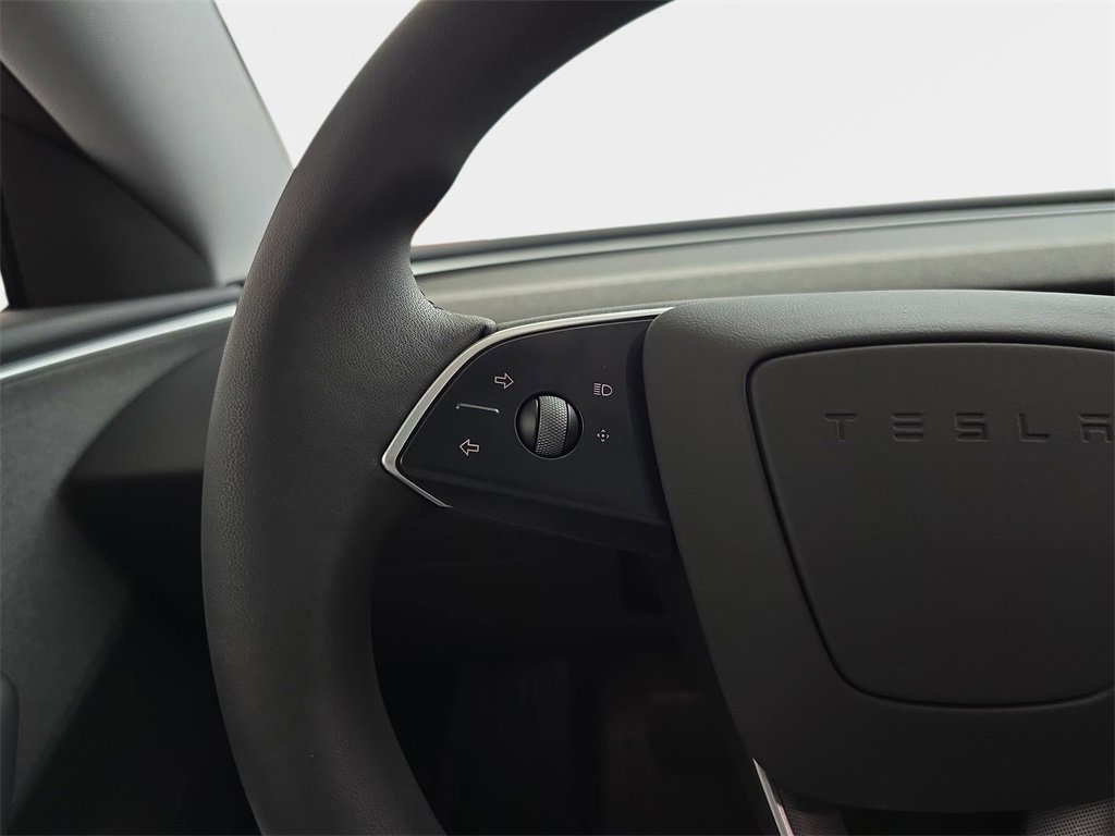 Used 2025 Tesla Model 3 Long Range image 21
