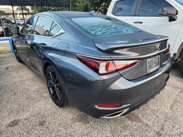 Used 2022 Lexus ES 350 F Sport w/ Accessory Package 2 FWD image 3