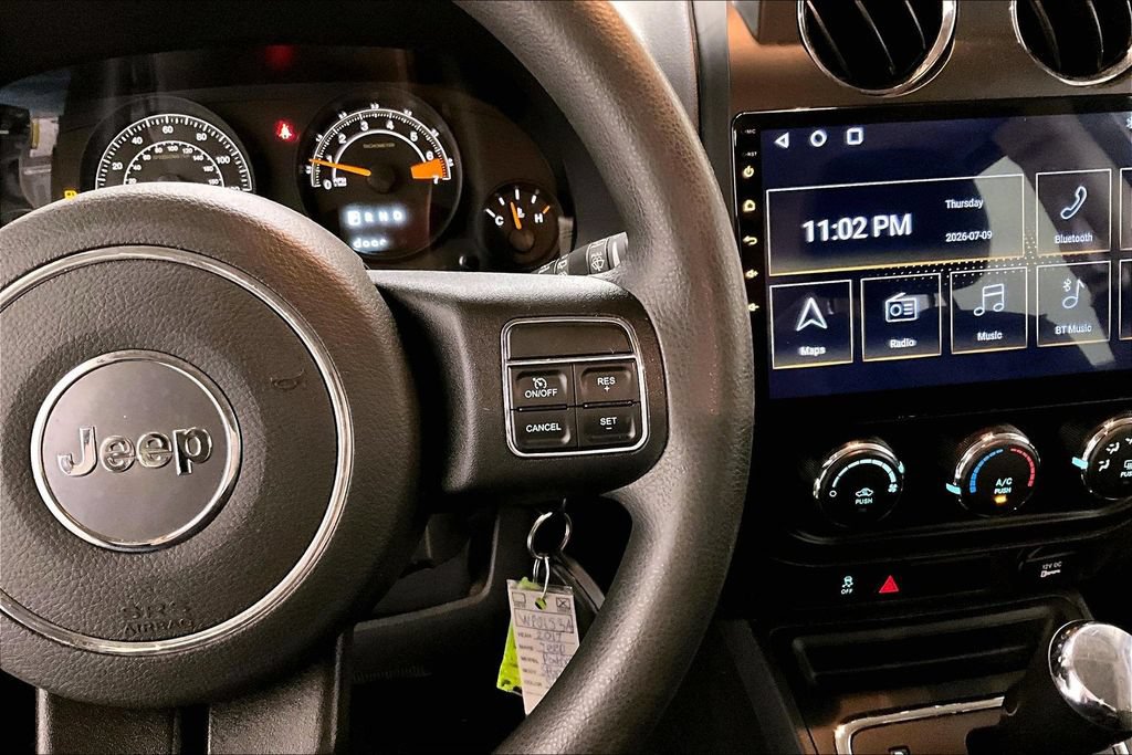 Used 2017 Jeep Patriot Sport w/ Power Value Group FWD image 12