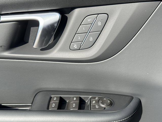 New 2026 Buick Enclave Preferred w/ Power Package image 16