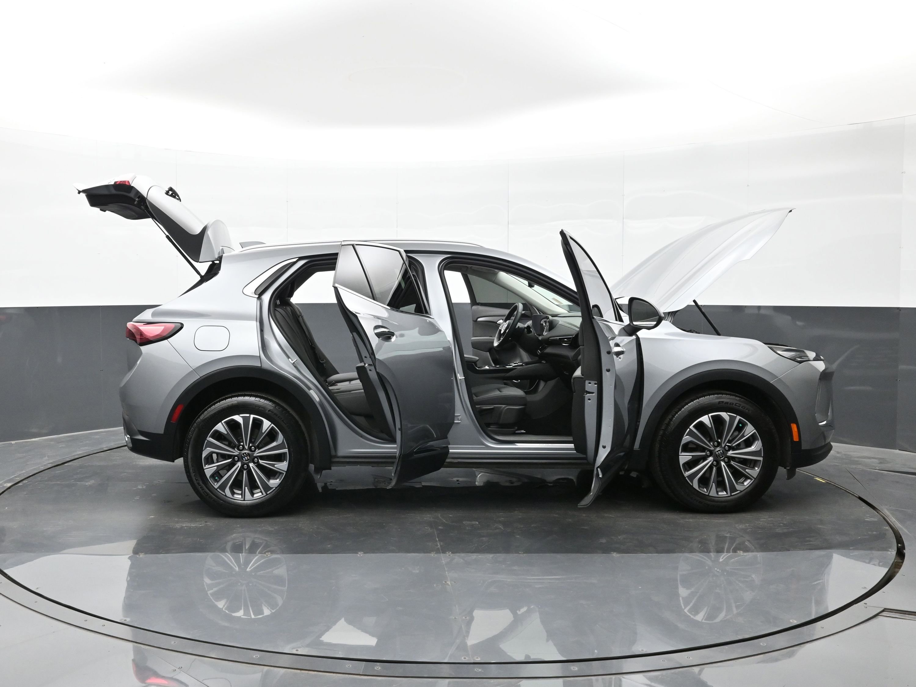Used 2024 Buick Envision Preferred image 48