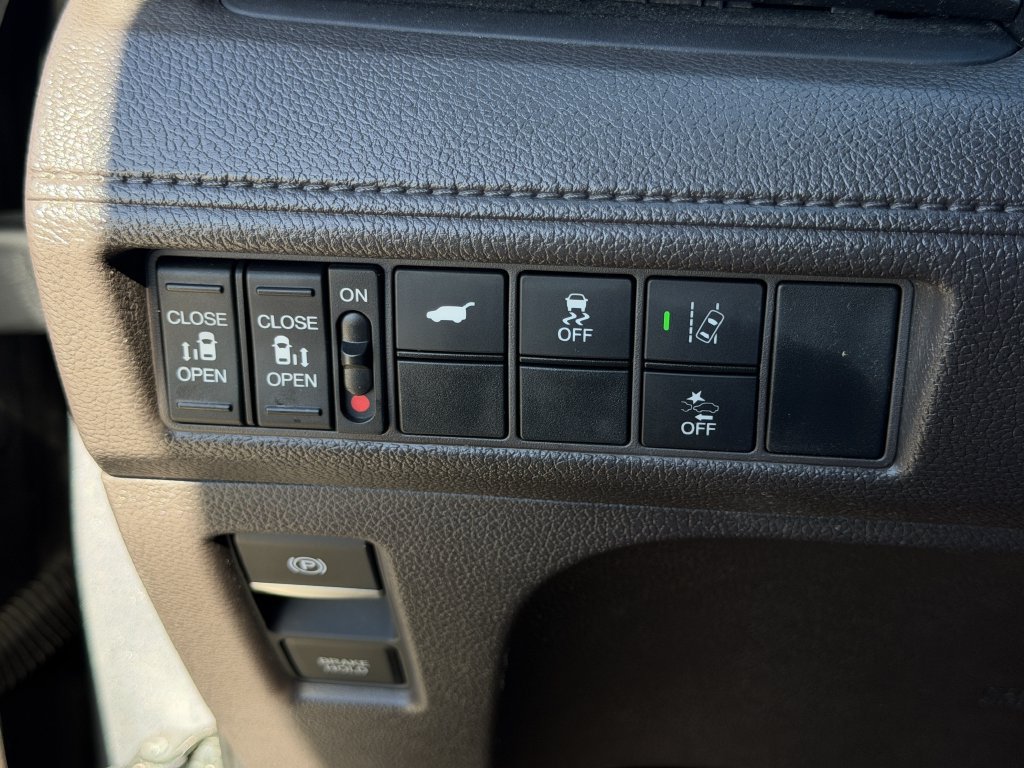 Used 2018 Honda Odyssey EX-L image 21