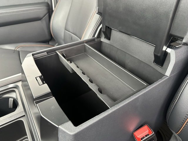 Used 2026 Ford F250 Lariat w/ FX4 Off-Road Package image 14