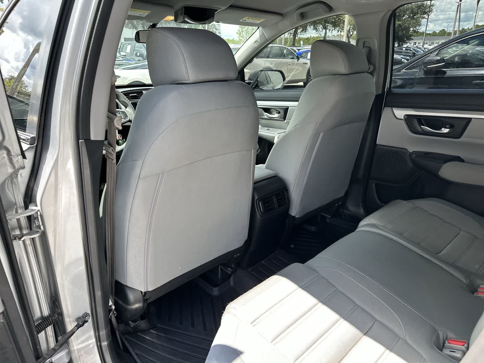 Used 2018 Honda CR-V LX image 17