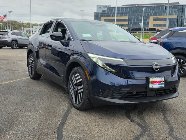 New 2026 Nissan Leaf SV+ w/ Floor Mat Package (SV+) FWD image 1