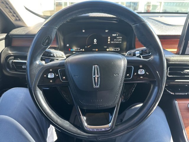 Used 2020 Lincoln Aviator Reserve w/ Elements Package Plus image 39