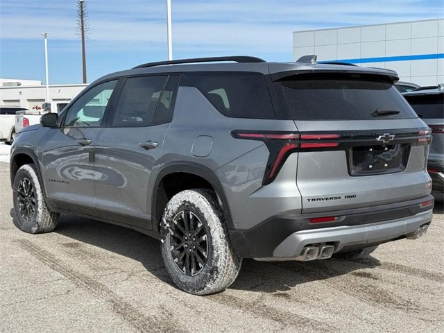 New 2026 Chevrolet Traverse Z71 video 3