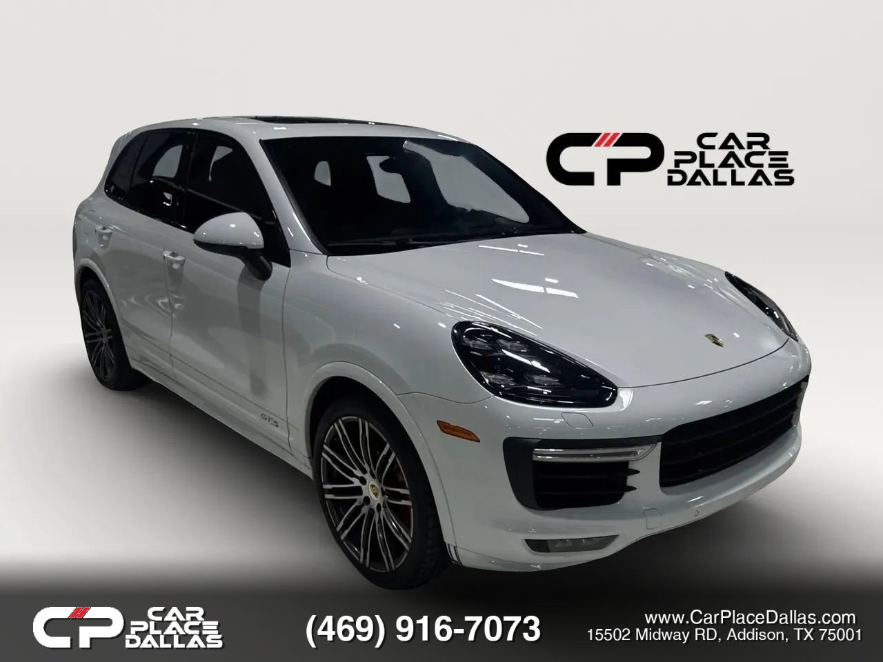 Used 2016 Porsche Cayenne GTS w/ Premium Package Plus image 9