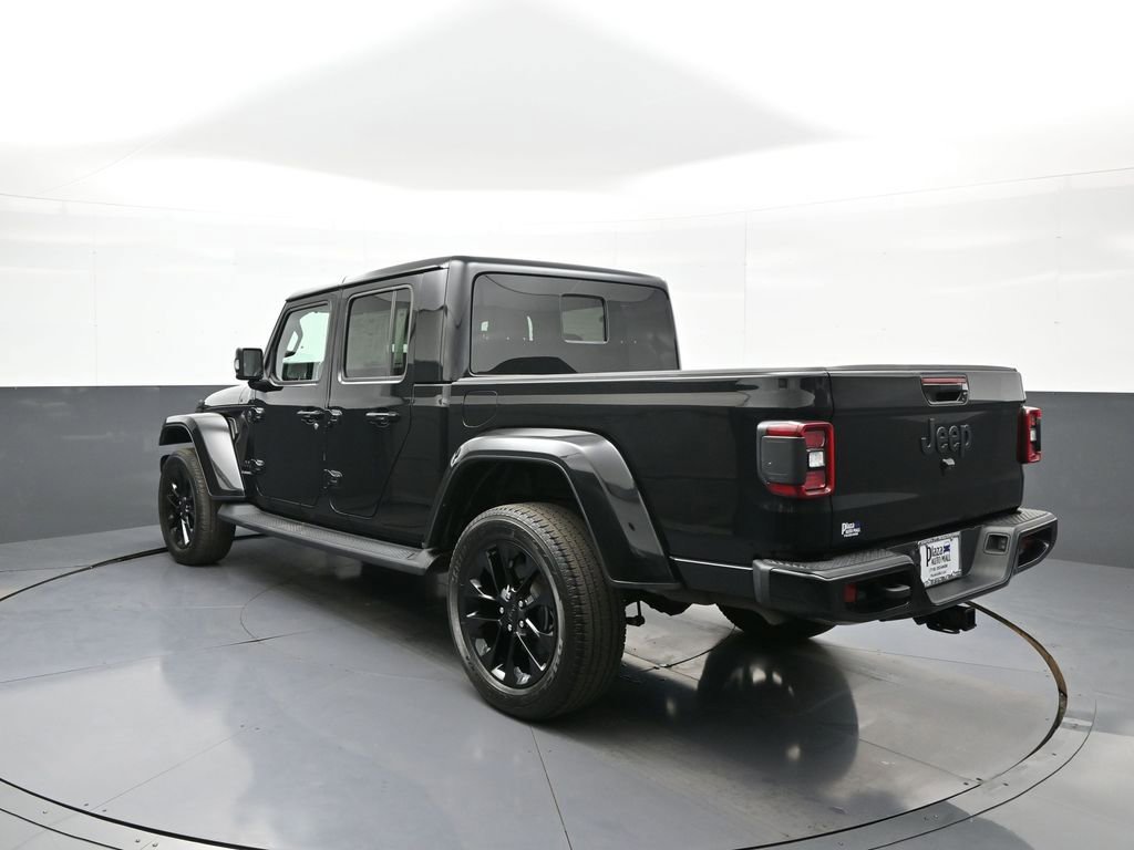 Used 2022 Jeep Gladiator Overland image 8