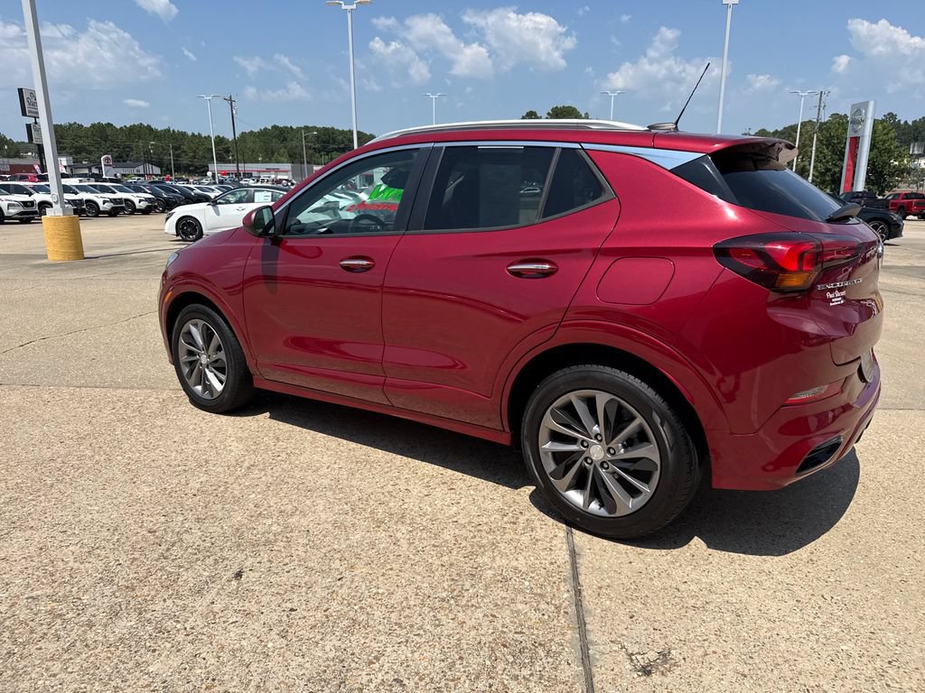 Used 2021 Buick Encore GX Select w/ Sport Touring Package FWD image 35