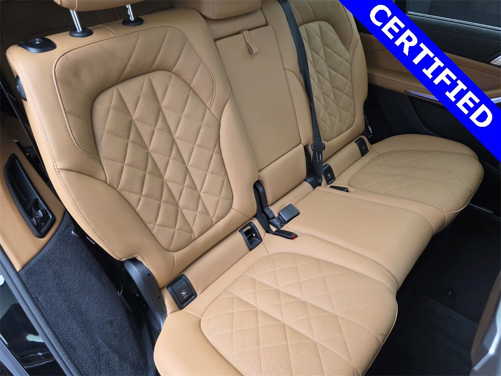 Used 2024 BMW X7 xDrive40i image 29