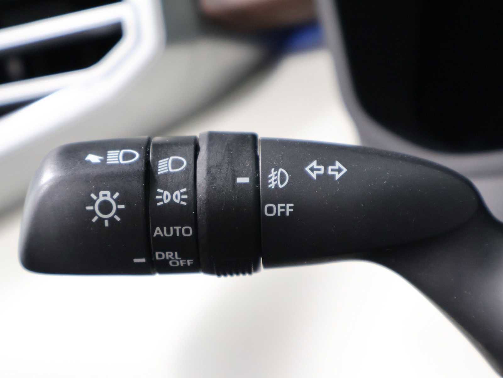 Used 2024 Toyota Sequoia Capstone AWD/4WD image 26