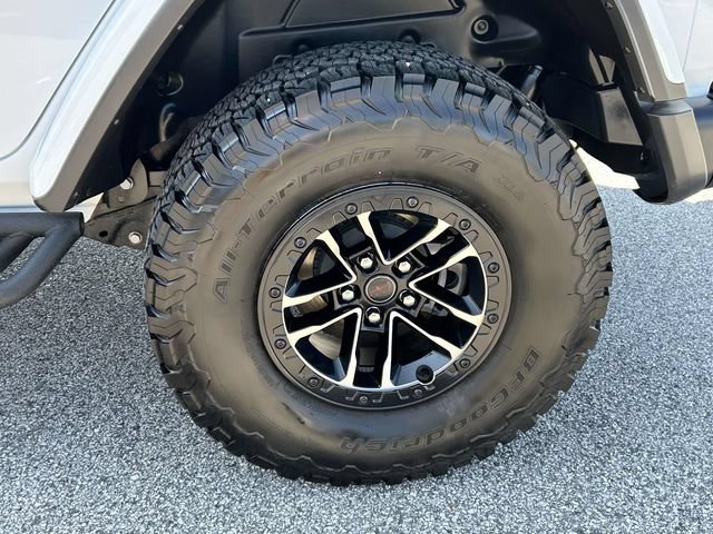 Used 2026 Jeep Wrangler Unlimited Rubicon AWD/4WD image 10