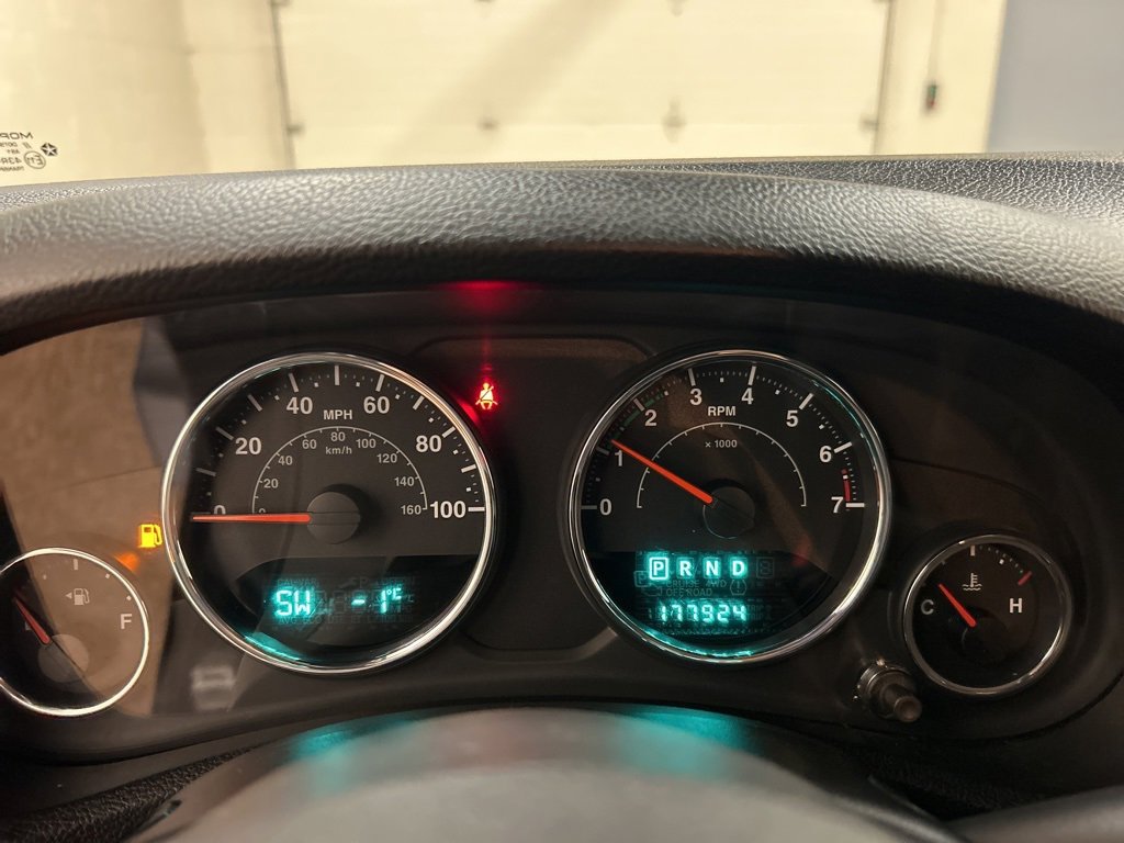 Used 2012 Jeep Wrangler Unlimited Sport image 18