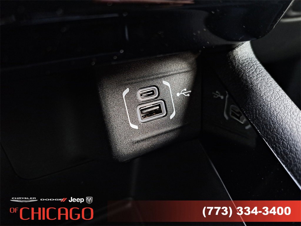 New 2026 Jeep Compass Latitude image 31