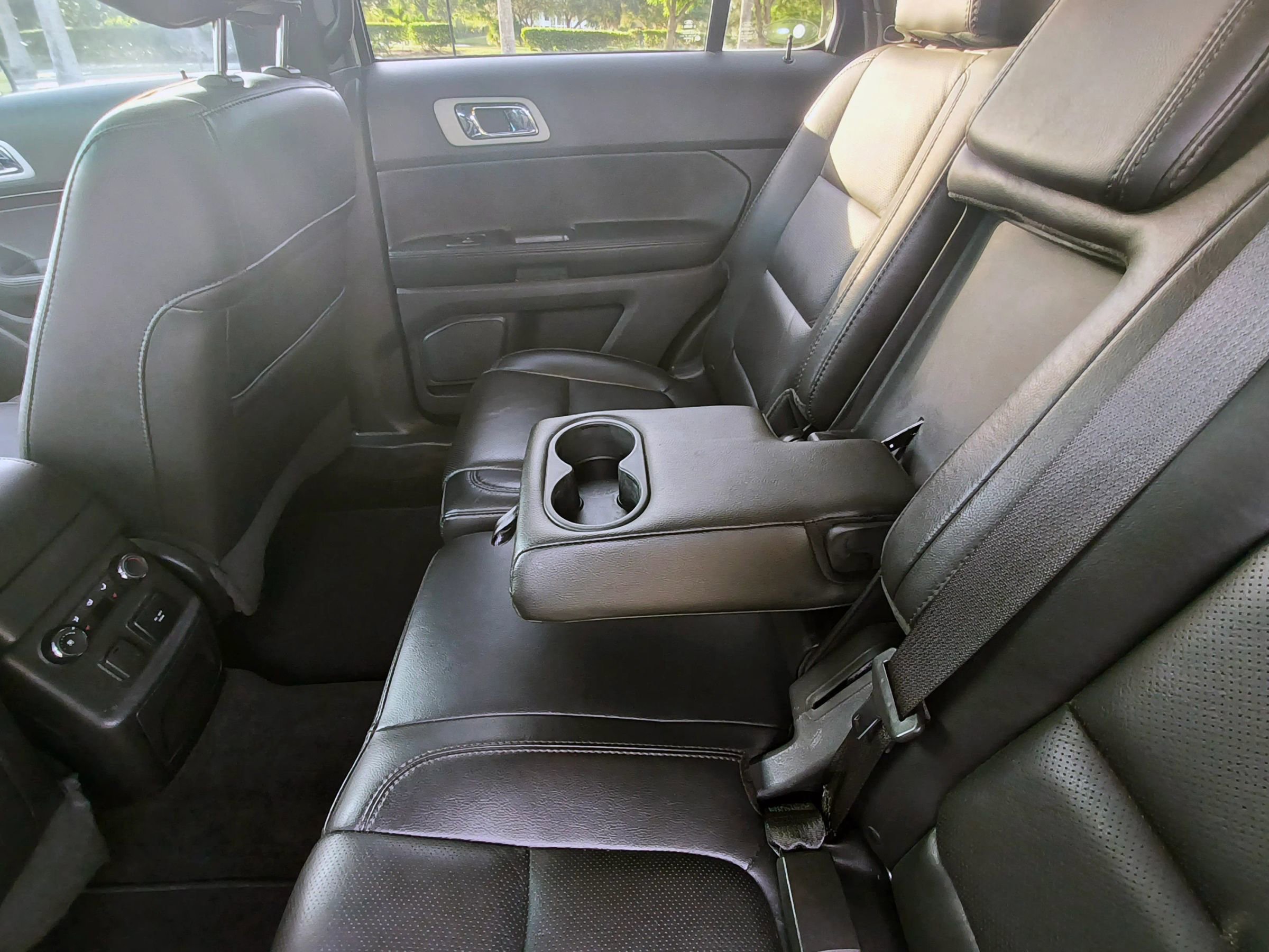 Used 2014 Ford Explorer Limited w/ Equipment Group 301A image 28