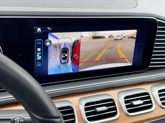 Used 2025 Mercedes-Benz GLE 350 4MATIC w/ Winter Package image 17