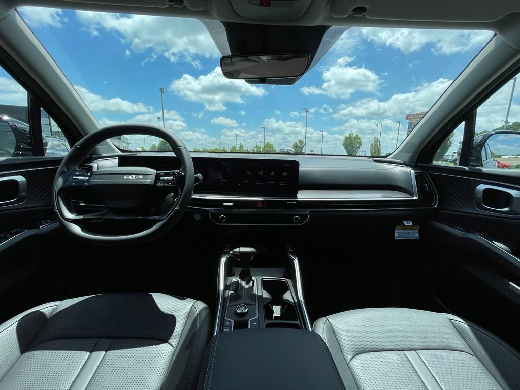 New 2026 Kia Sorento S FWD image 28