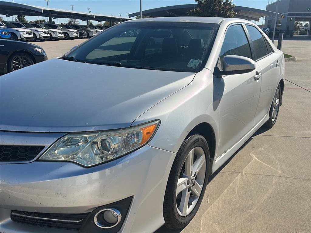 Used 2012 Toyota Camry SE