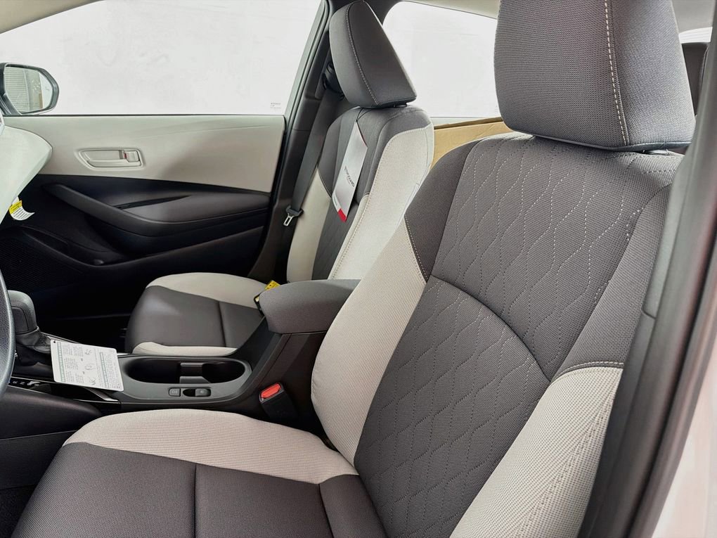 New 2026 Toyota Corolla LE FWD image 33
