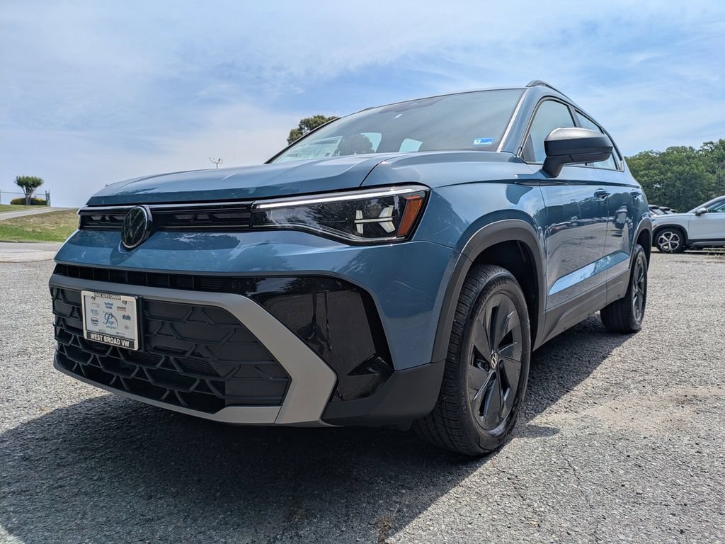 New 2026 Volkswagen Taos S FWD image 8