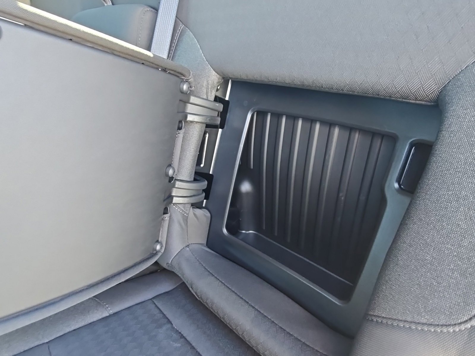 New 2026 GMC Sierra 1500 Elevation image 31