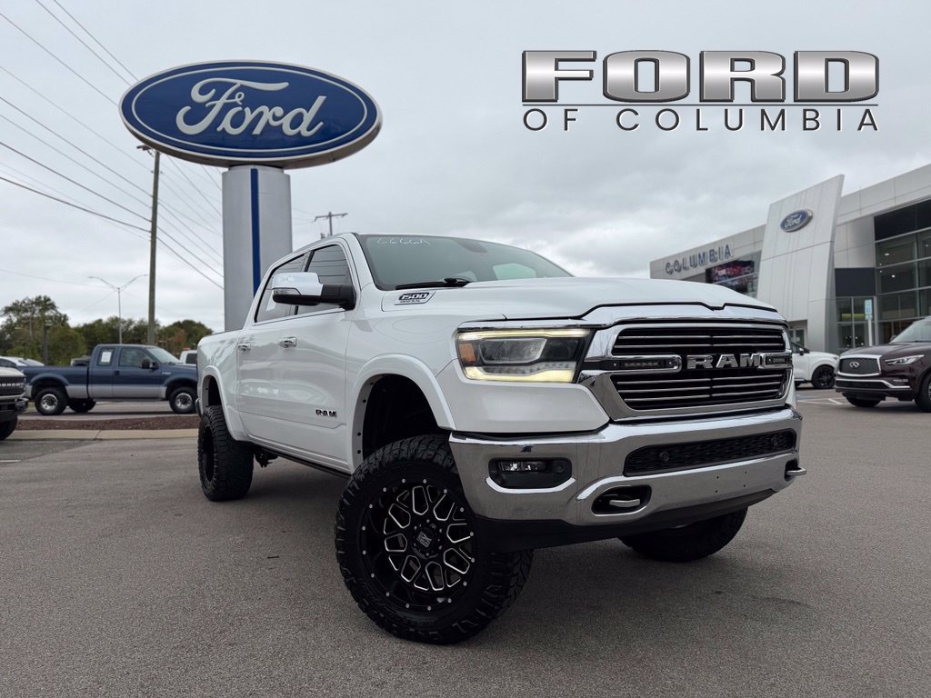 Used 2019 RAM 1500 Laramie AWD/4WD image 1