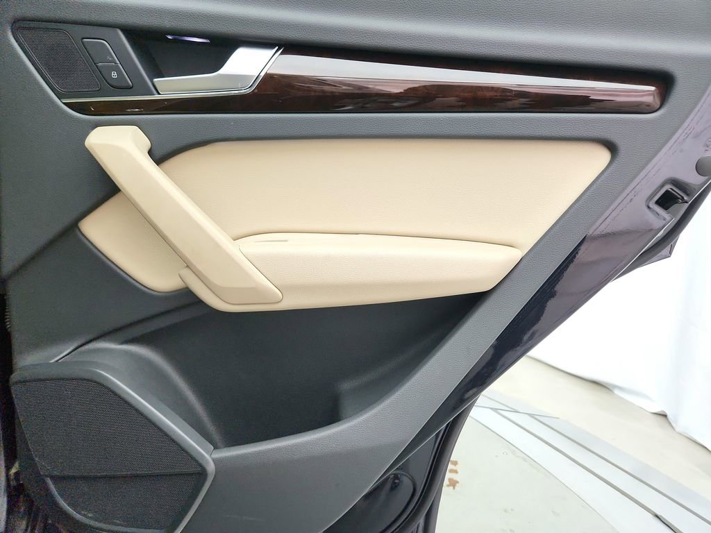 Used 2019 Audi Q5 2.0T Premium image 29