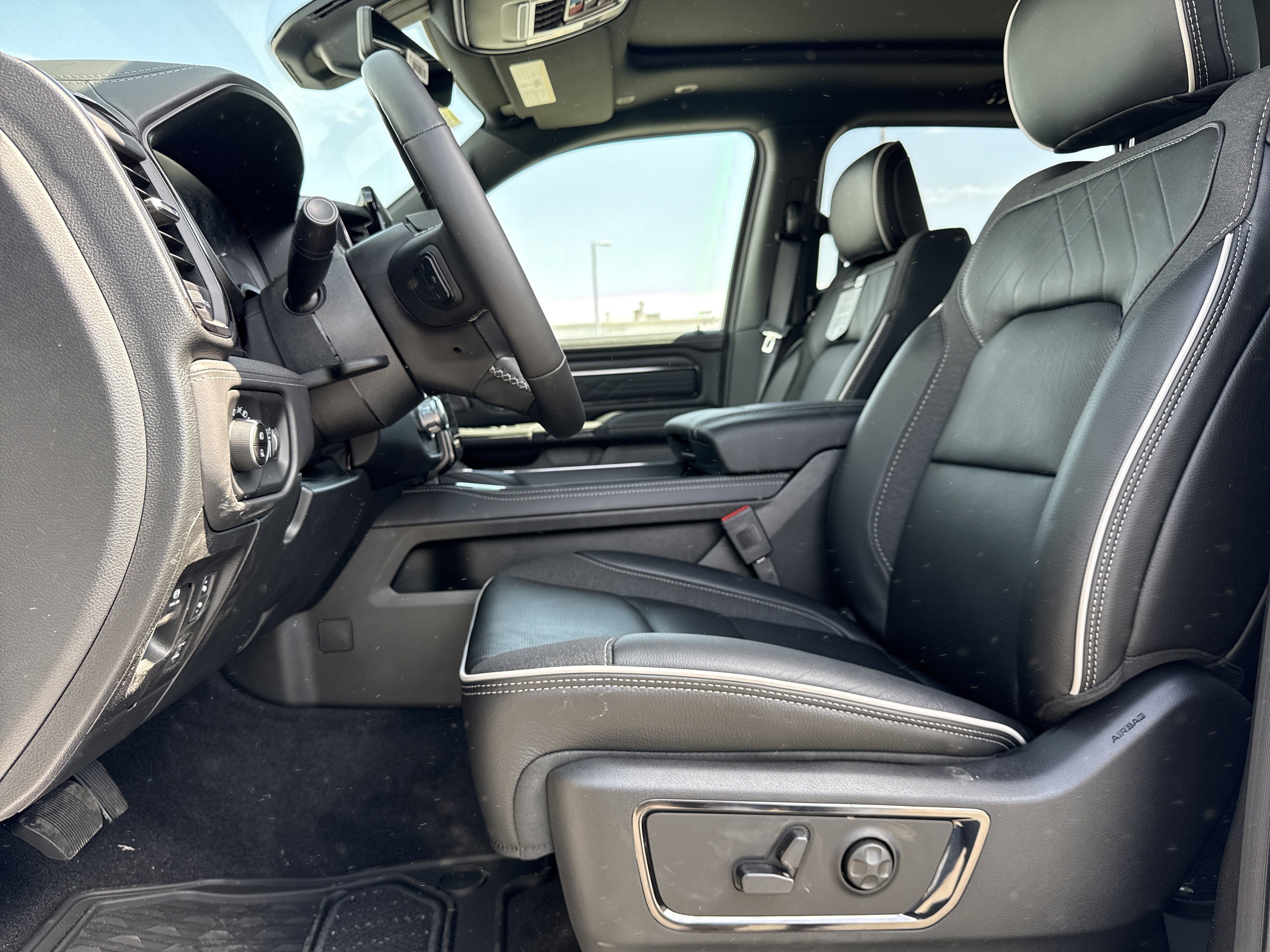 New 2026 RAM 1500 Limited image 14