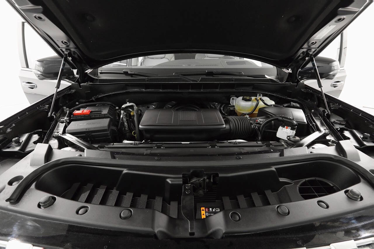 Used 2022 GMC Yukon XL Denali image 33