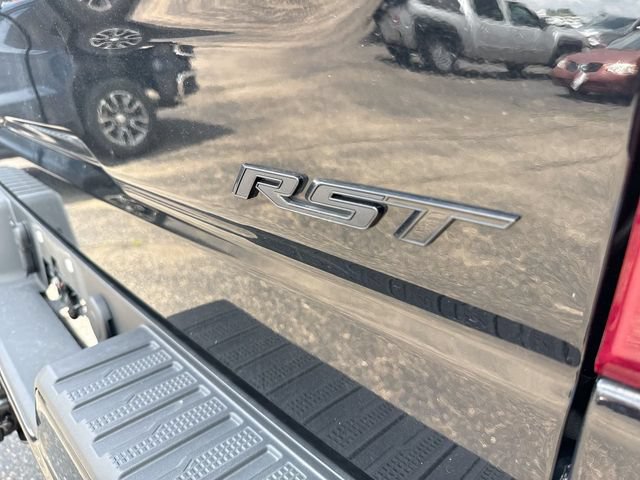 Used 2022 Chevrolet Silverado 1500 RST AWD/4WD image 7