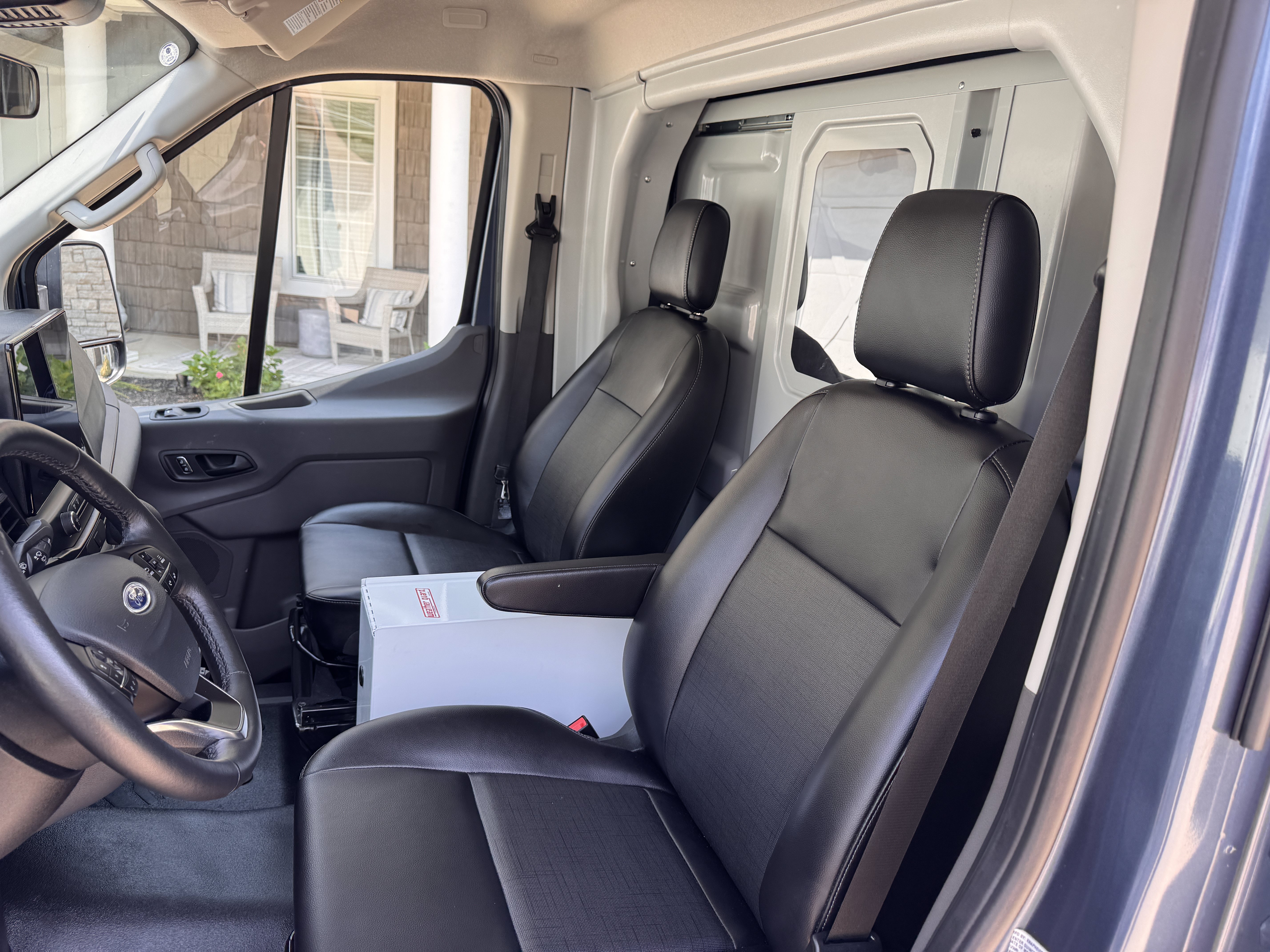 Used 2025 Ford Transit 350 DRW RWD image 23